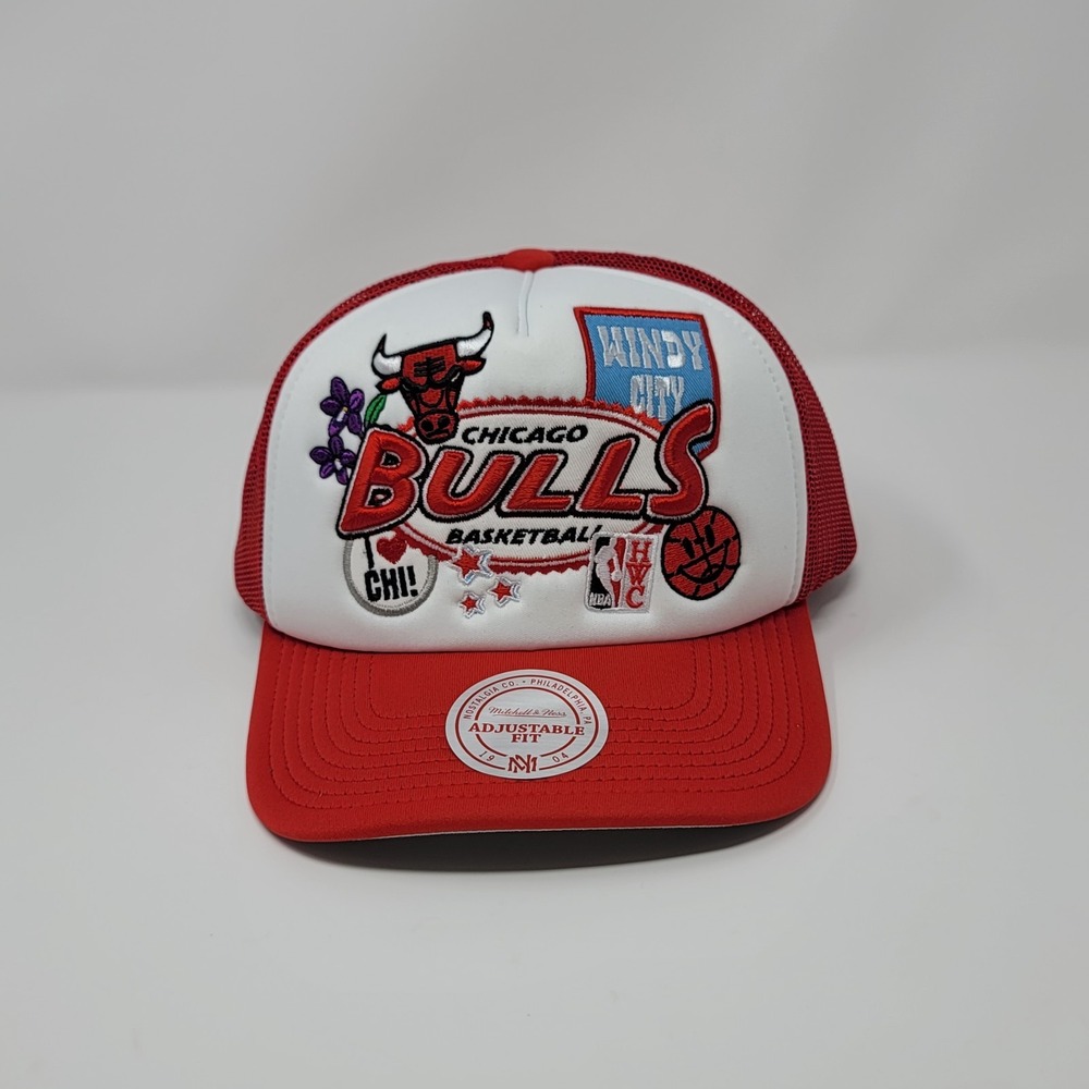 Mitchell & Ness NBA Chicago Bulls Trucker Hat Cap Patch Windy City Snapback Red‎